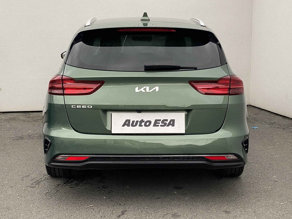 Kia Ceed 1.5 T-GDi TOP SW