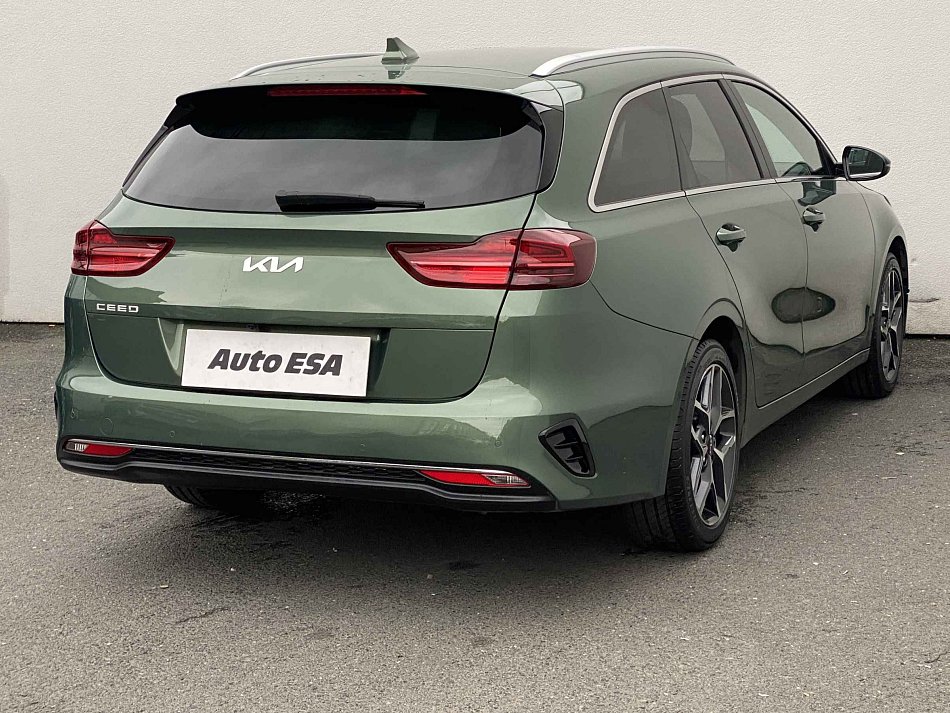 Kia Ceed 1.5 T-GDi TOP SW