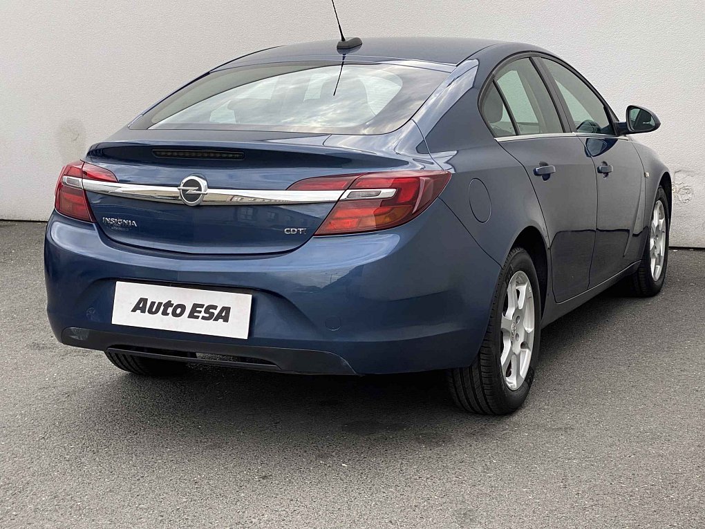 Opel Insignia 1.6CDTi 
