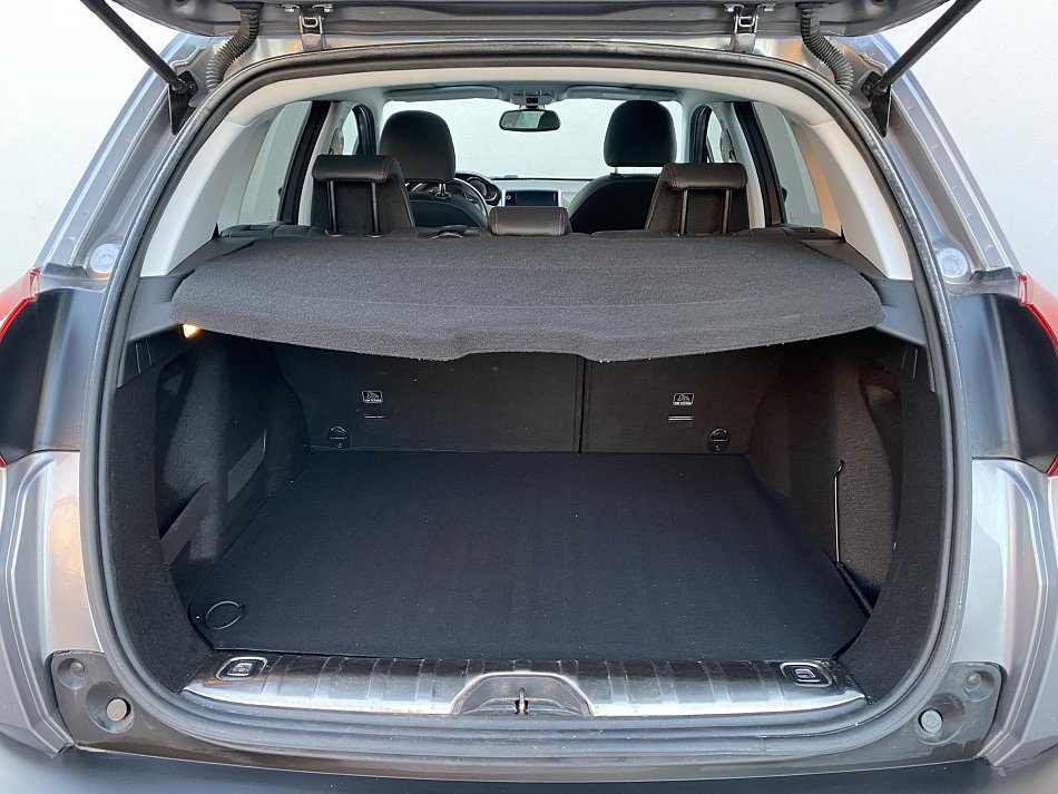 Peugeot 2008 1.2 PT GT Line