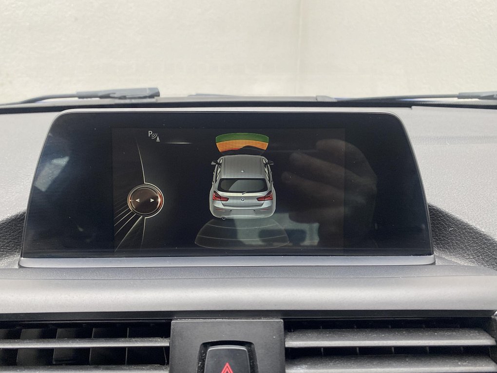 BMW Řada 1 1.5i Sport Line 118i