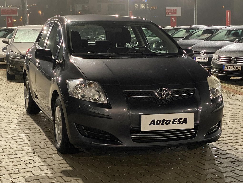 Toyota Auris 1.3 VVT-i Terra Cool