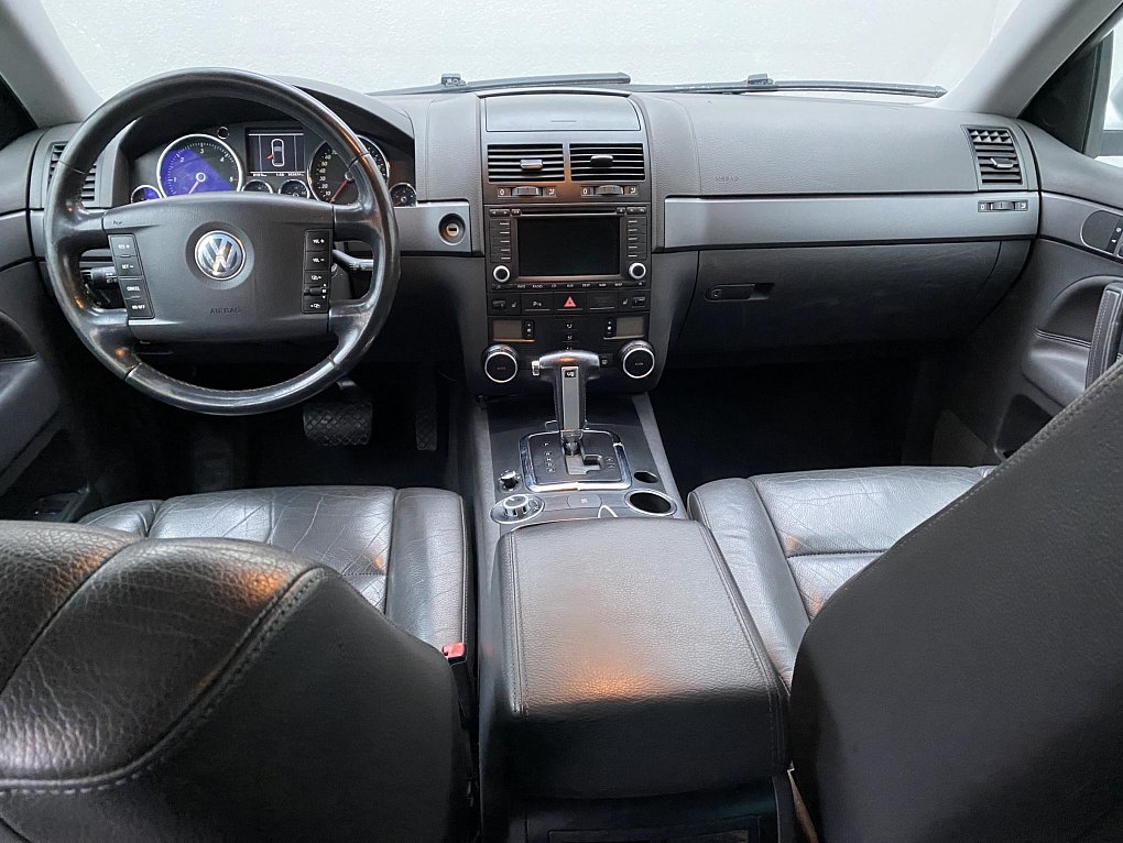 Volkswagen Touareg 3.0 TDi Exclusive 4x4