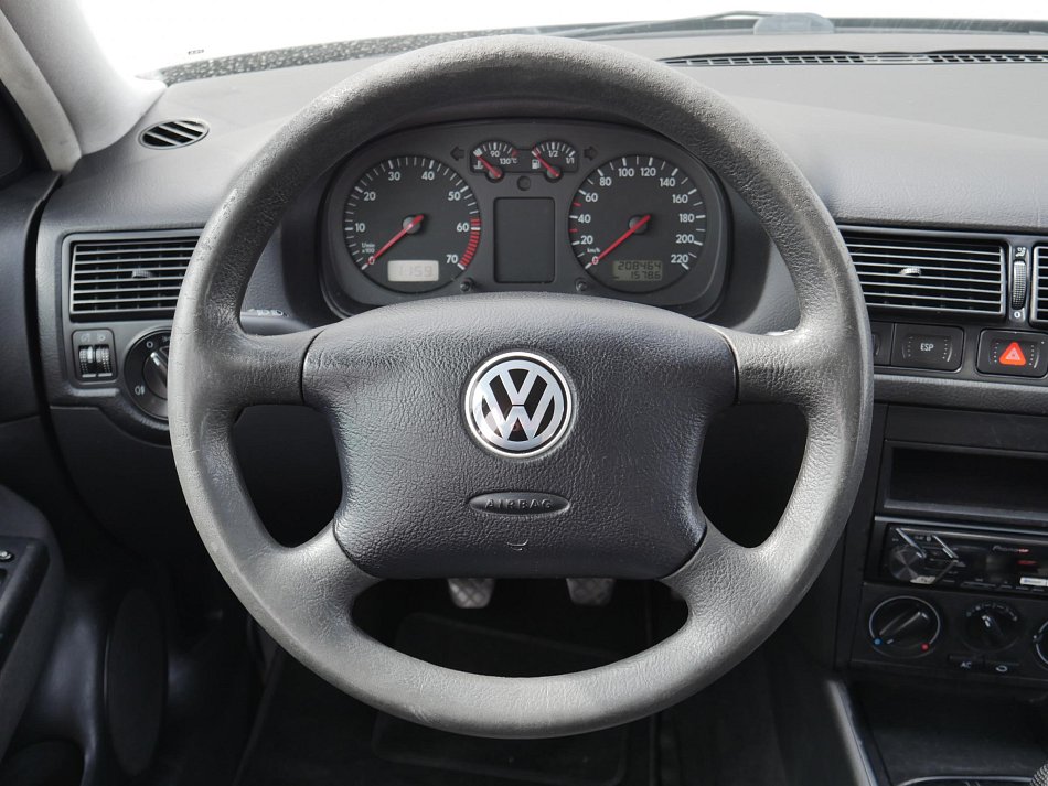 Volkswagen Golf 1.4i 