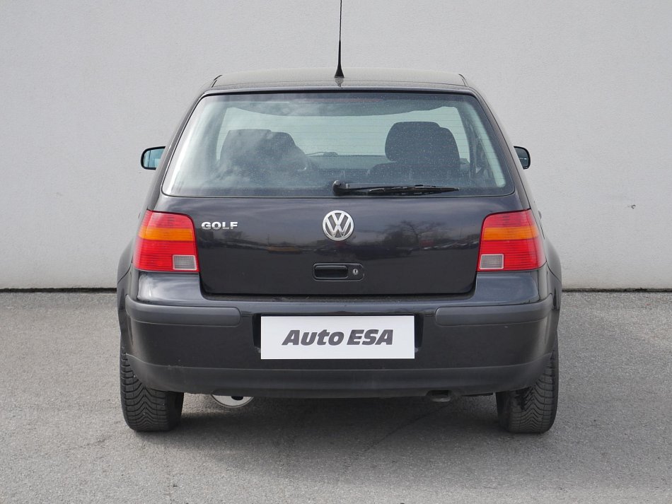 Volkswagen Golf 1.4i 