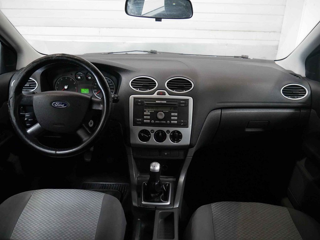 Ford Focus 1.6i 
