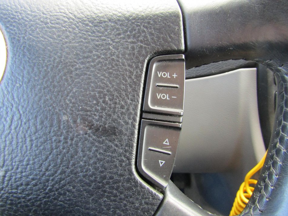 Volkswagen Multivan 2.5TDi Highline
