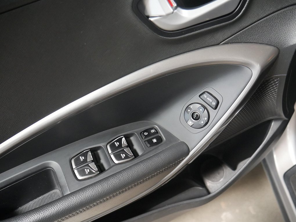 Hyundai Santa Fe 2.2 CRDi  4WD