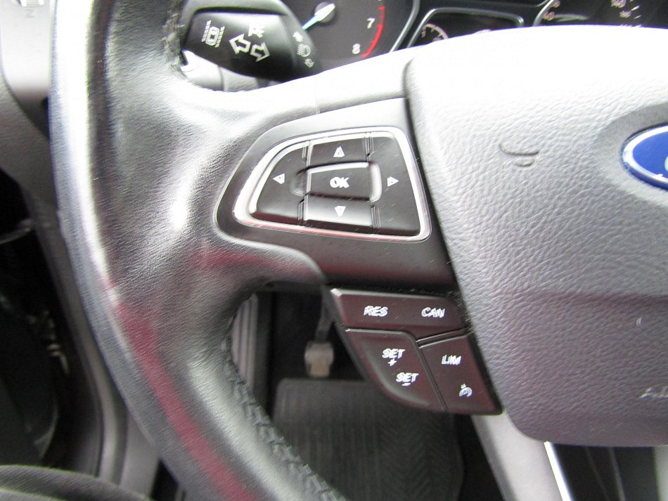 Ford Kuga 1.5 EB Titanium