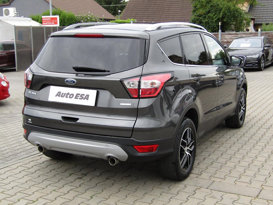 Ford Kuga 1.5 EB Titanium