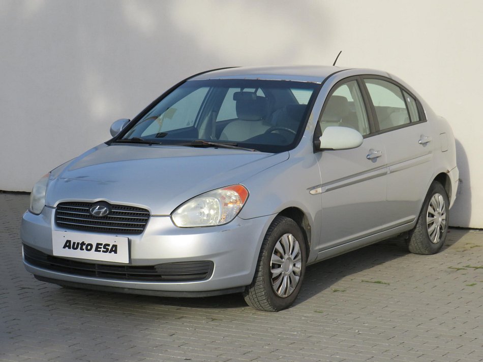 Hyundai Accent 1.4i 