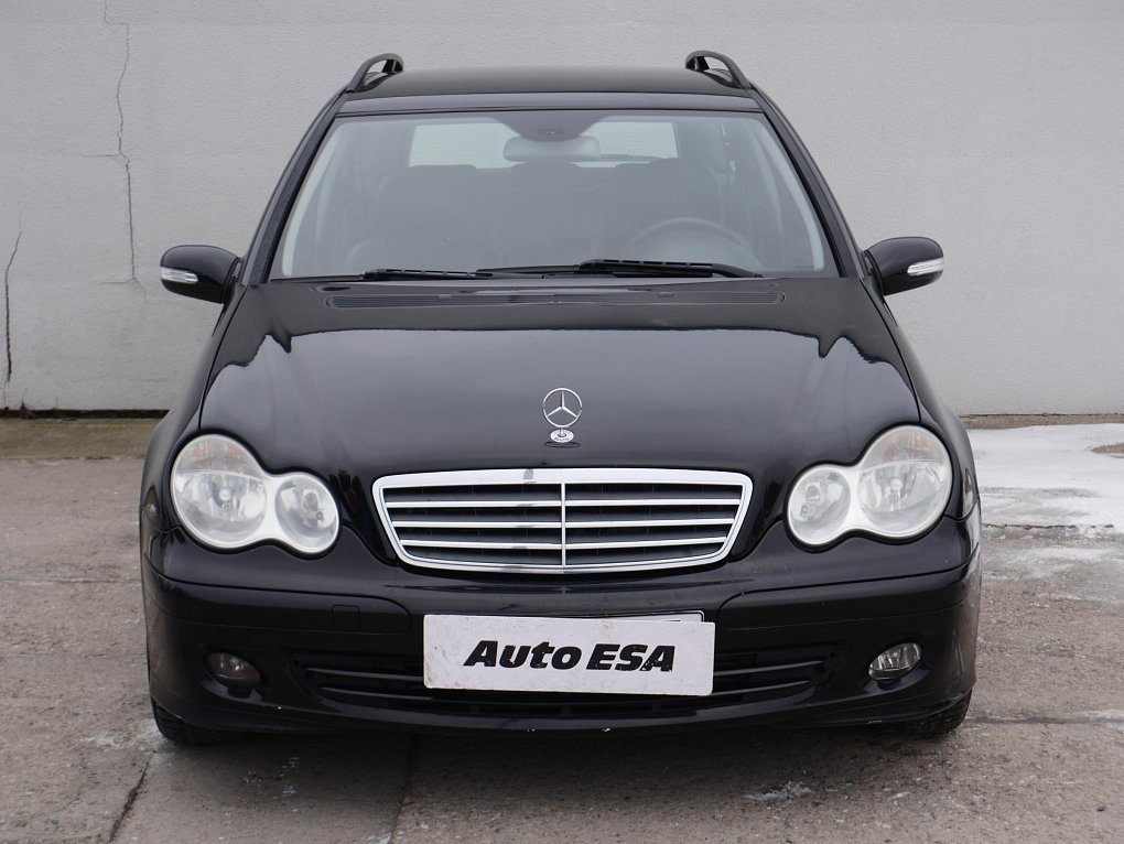 Mercedes-Benz Třída C 1.8 Classic