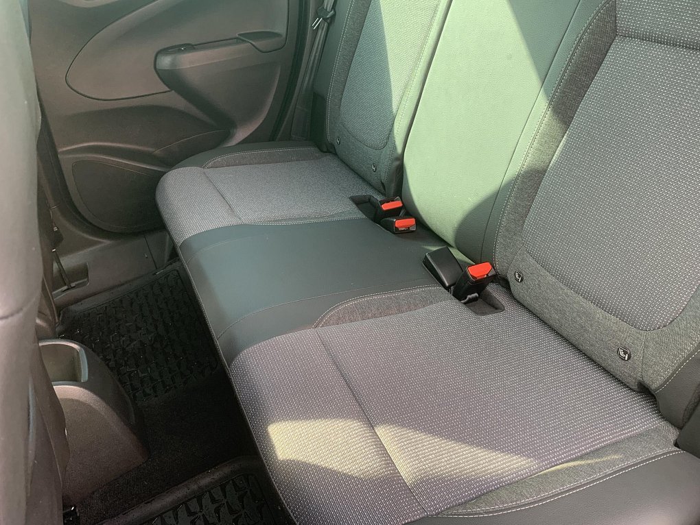 Opel Crossland 1.2T Elegance