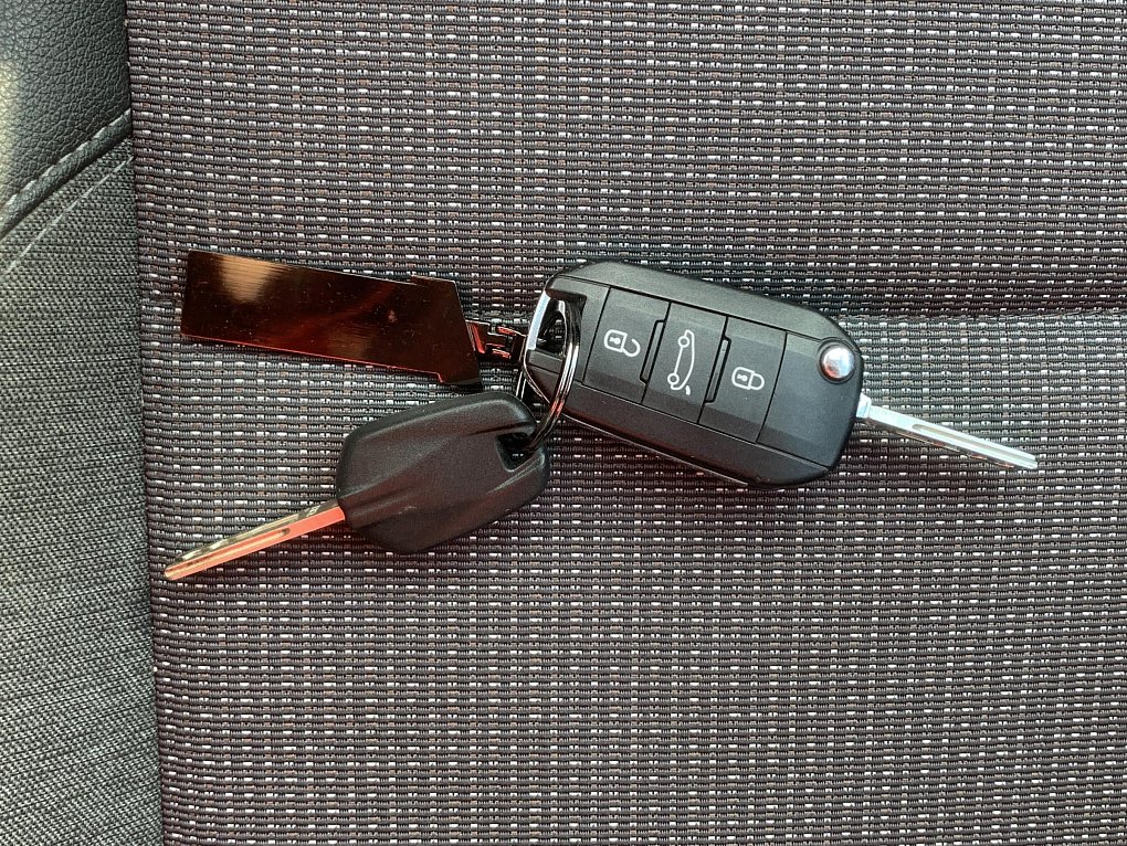 Opel Crossland 1.2T Elegance