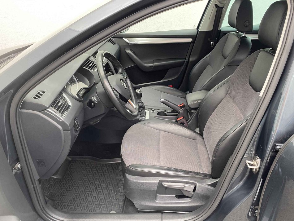 Škoda Octavia III 1.6 TDi Ambition