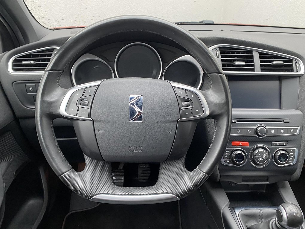 DS DS4 1.2 PT  crossback