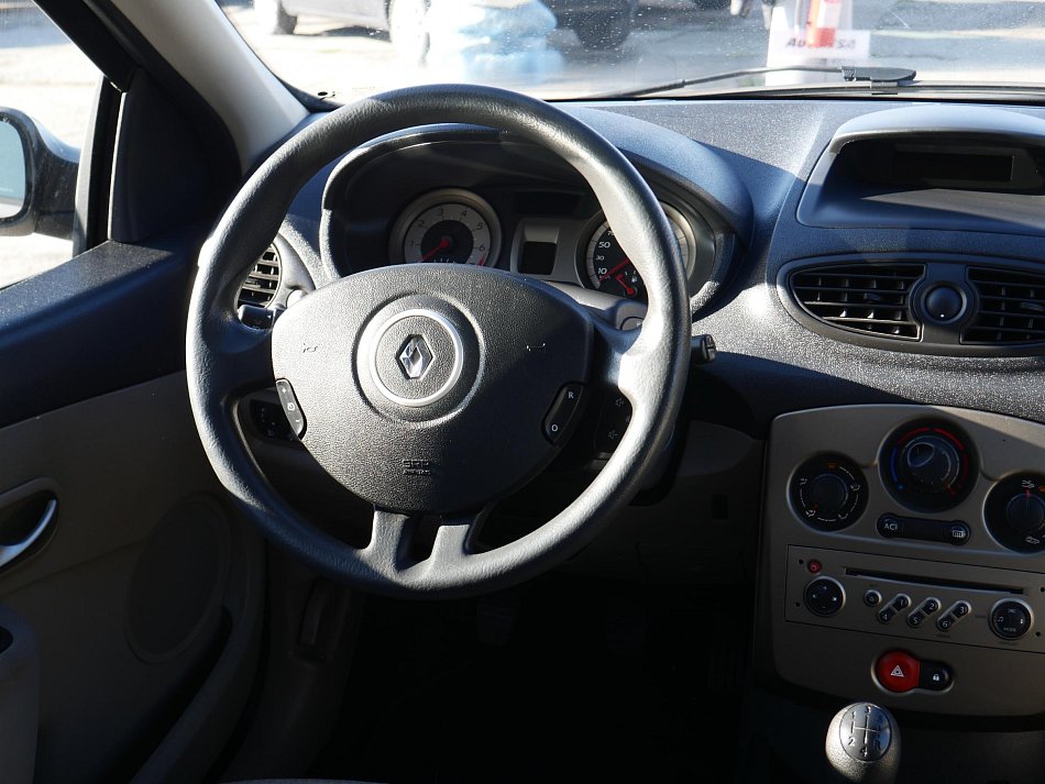 Renault Clio 1.2 16V 
