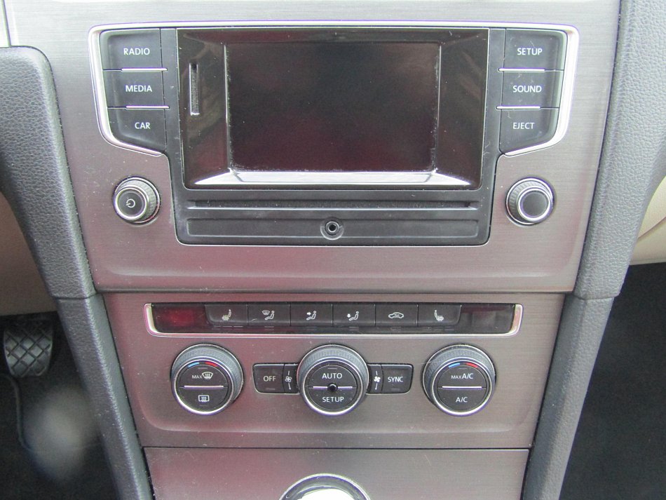 Volkswagen Golf 1.4 TSi 