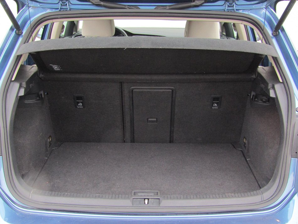 Volkswagen Golf 1.4 TSi 