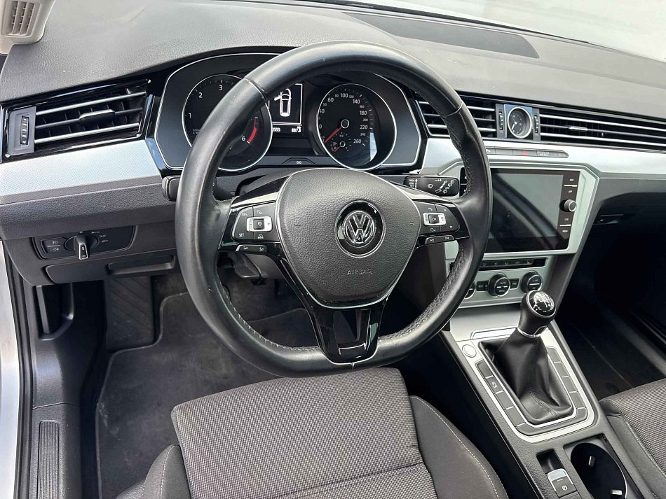 Volkswagen Passat 1.6 TDi Comfortline
