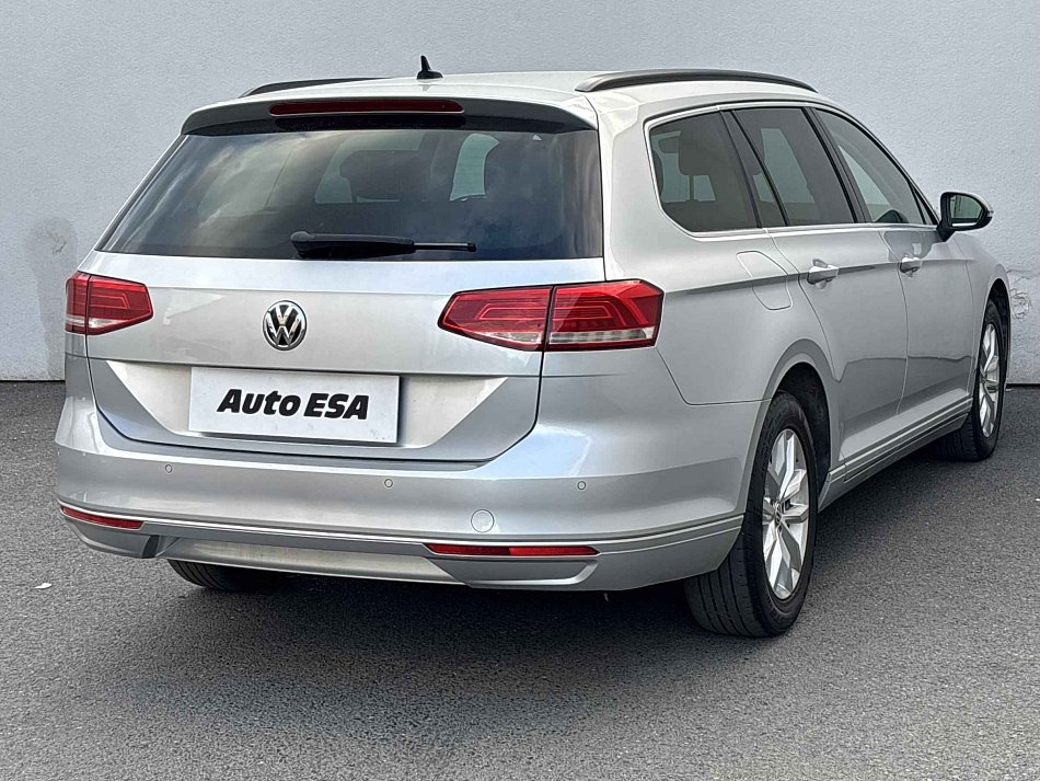 Volkswagen Passat 1.6 TDi Comfortline