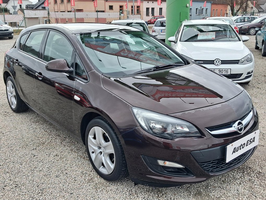 Opel Astra 1.4T 