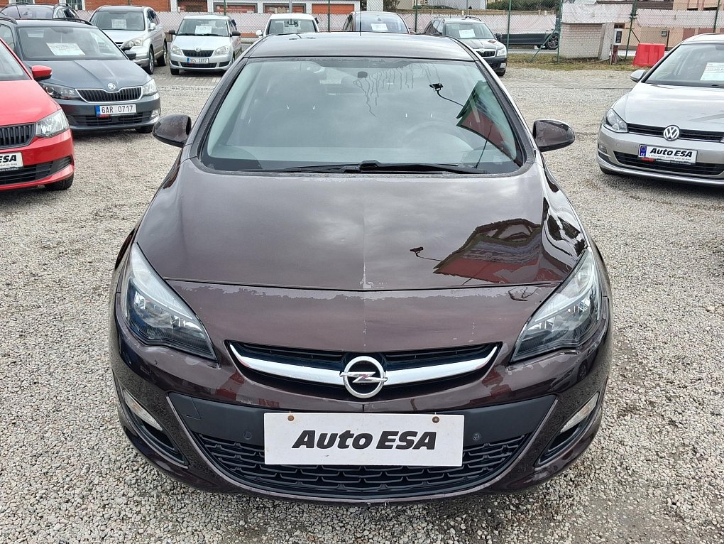 Opel Astra 1.4T 
