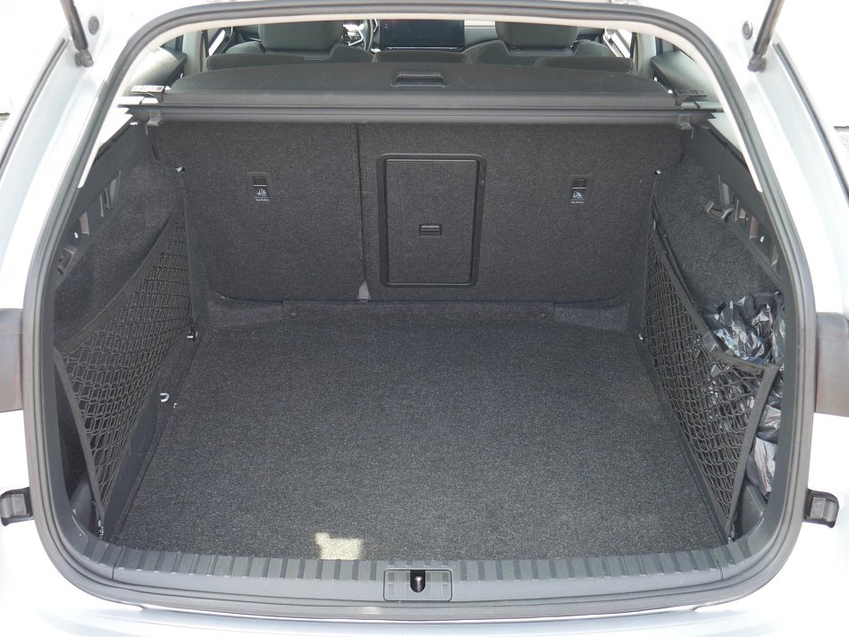 Škoda Octavia IV 1.5TSi Style