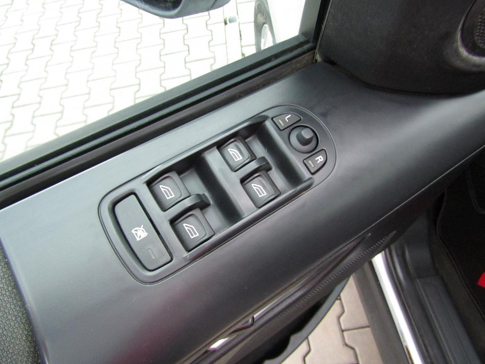Land Rover Freelander 2.2 TD4  4x4