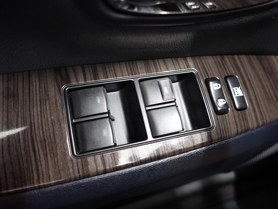 Toyota Avensis 2.0D-4D 