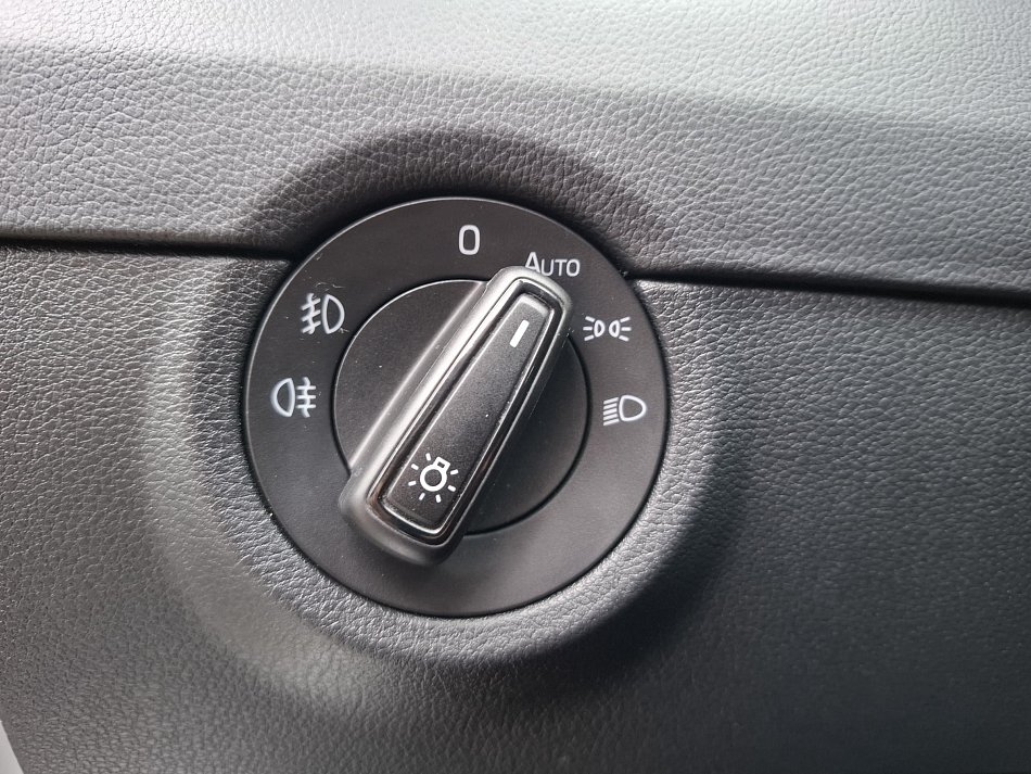 Škoda Octavia III 2.0 TDi RS Challange