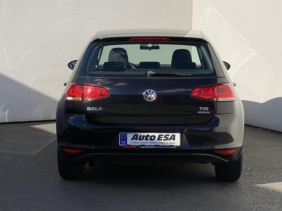 Volkswagen Golf 1.2 TSi Comfortline VII