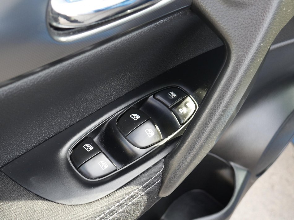 Nissan Qashqai 1.2 DIG-T 