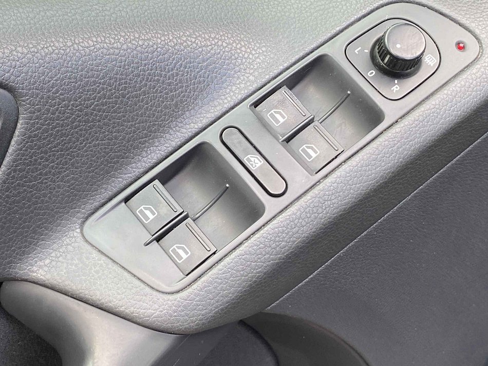 Volkswagen Tiguan 1.4TSi 