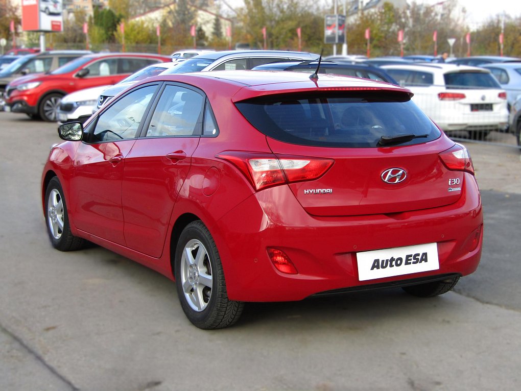 Hyundai I30 1.6GDi Trikolor