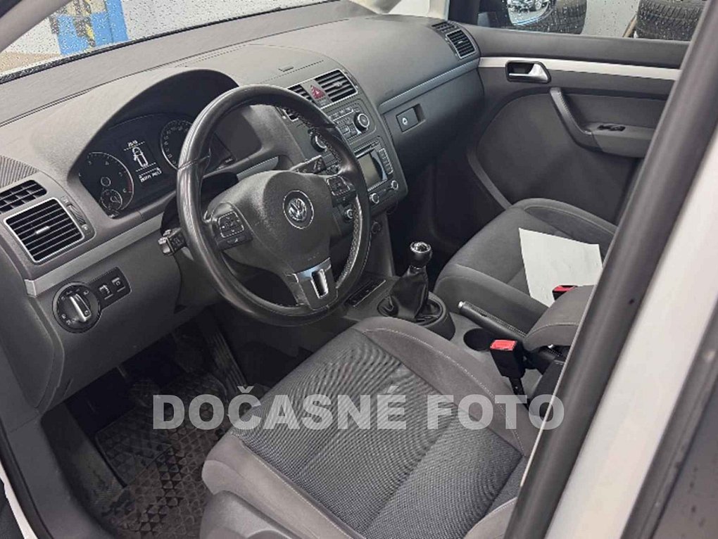 Volkswagen Touran 2.0 TDI 