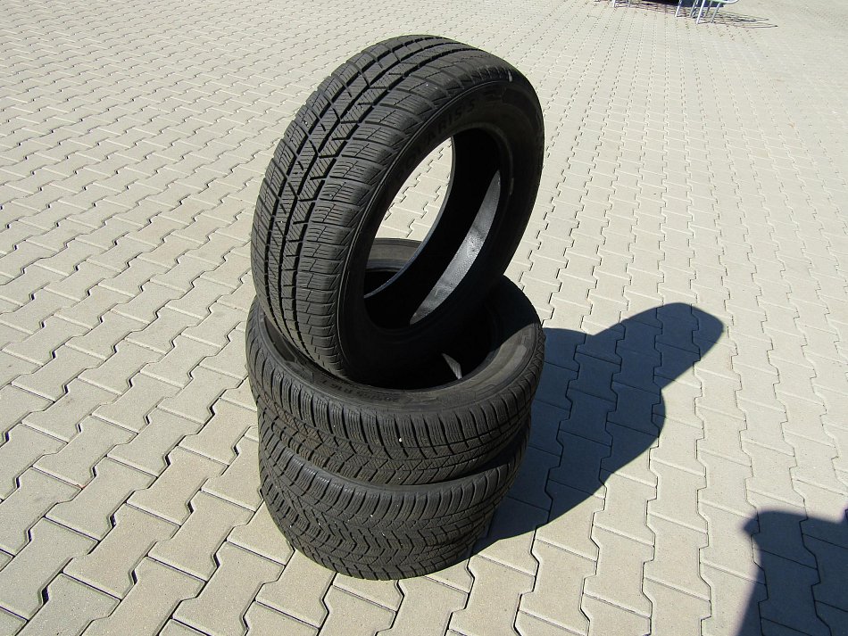 Volkswagen Golf 1.2 TSi 