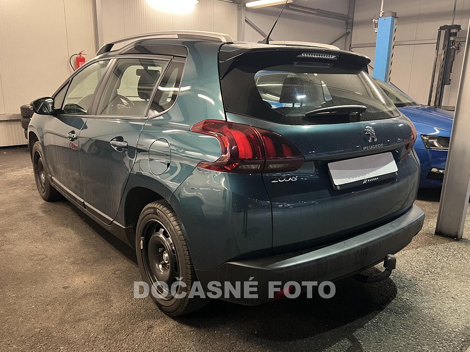 Peugeot 2008 1.2PT 