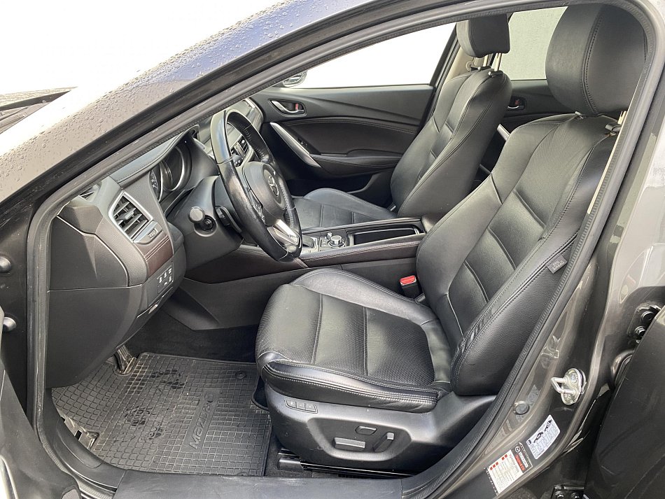 Mazda 6 2.5i Revolution TOP