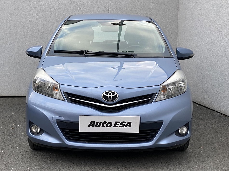 Toyota Yaris 1.3 VVT-i Active
