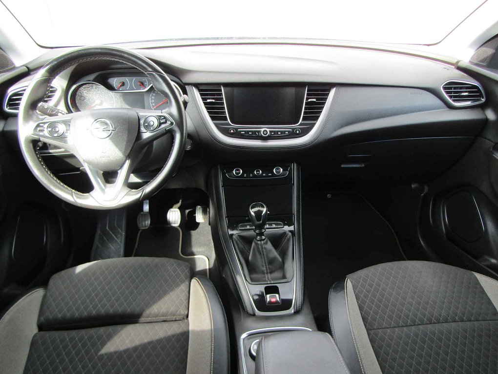 Opel Grandland X 1.2 T 