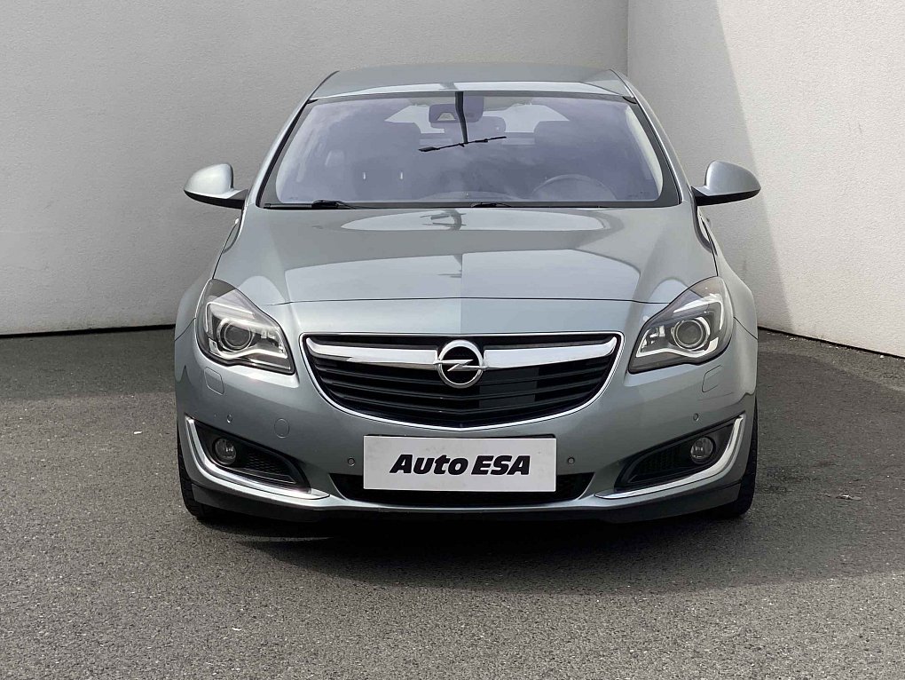 Opel Insignia 2.0 CDTi 