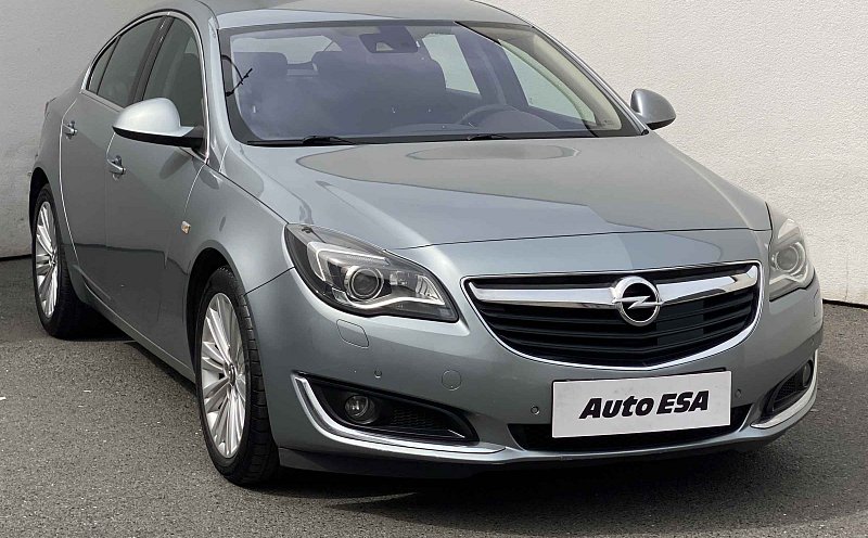 Opel Insignia 2.0 CDTi 