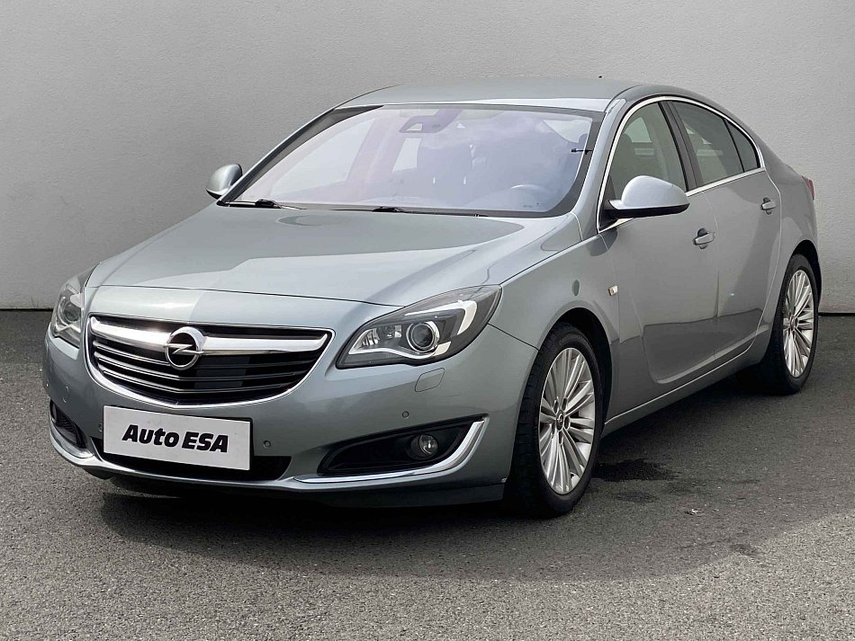 Opel Insignia 2.0 CDTi 
