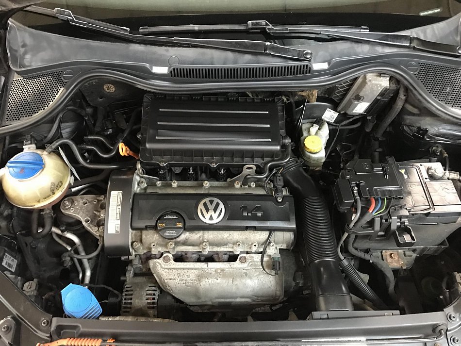 Volkswagen Polo 1.4i 