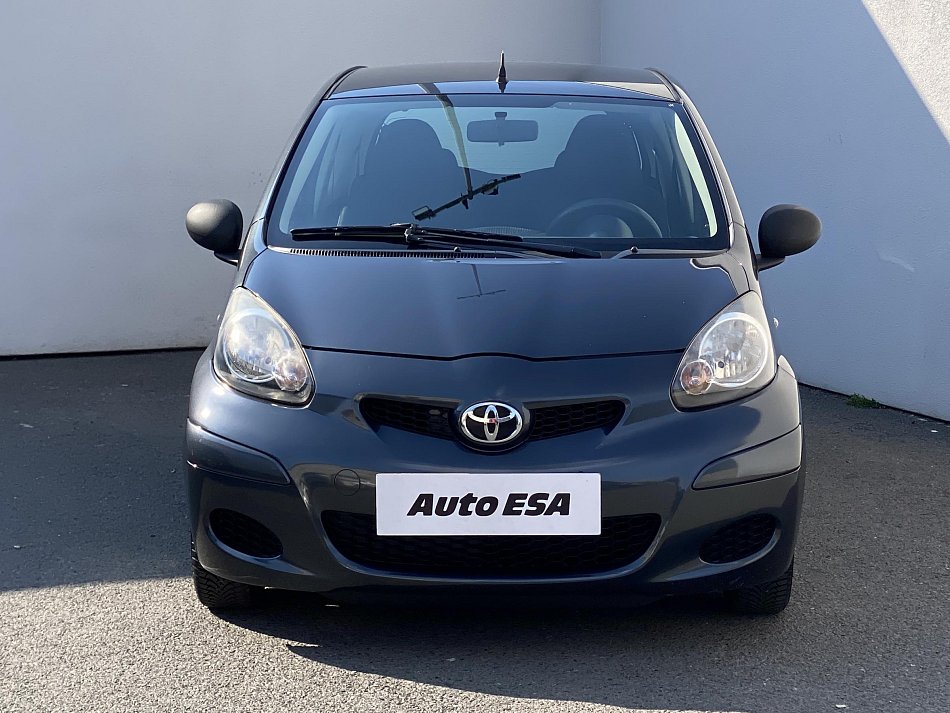 Toyota Aygo 1.0i 