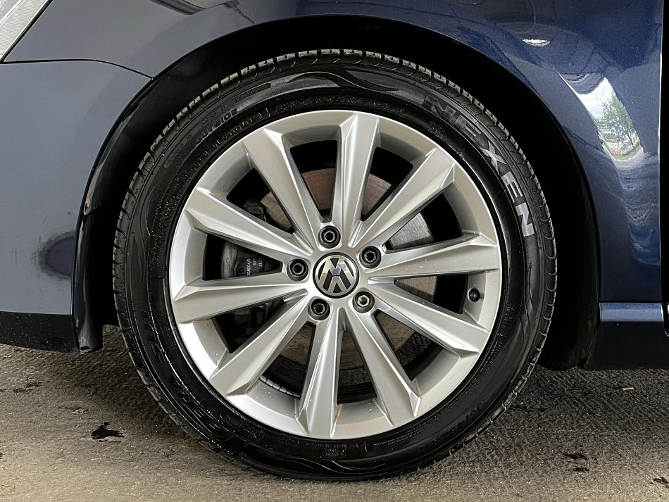 Volkswagen Passat 2.0 TDi Highline