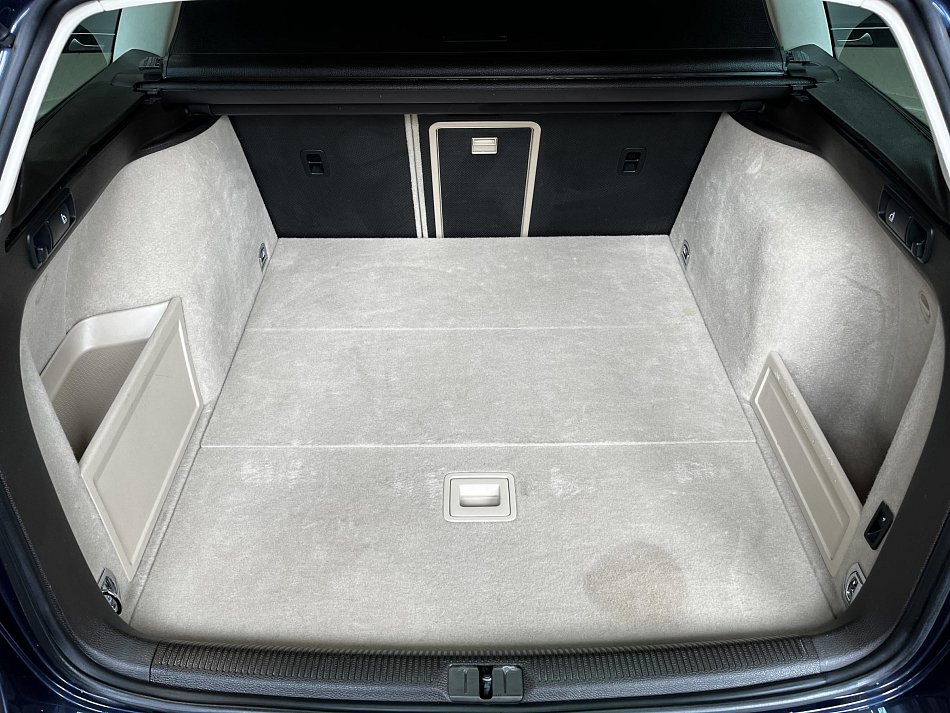 Volkswagen Passat 2.0 TDi Highline