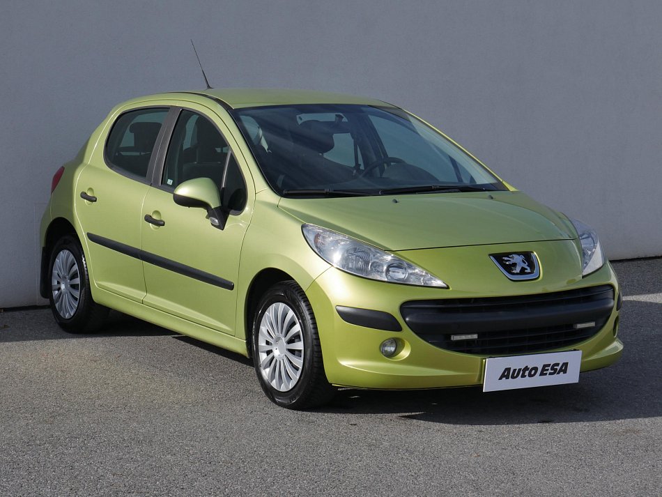 Peugeot 207 1.4 i 