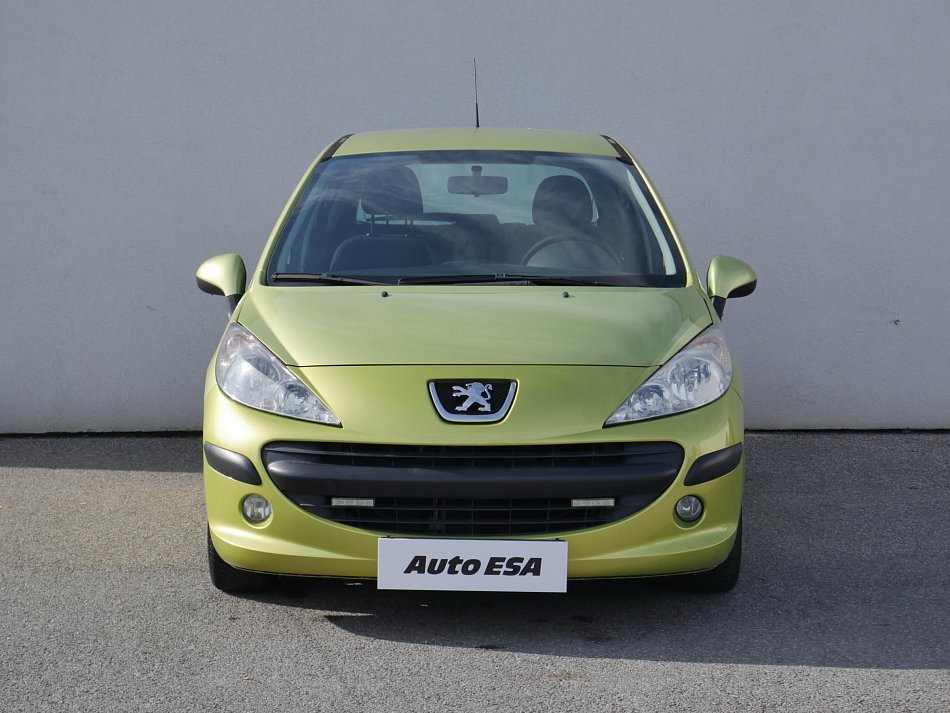 Peugeot 207 1.4 i 
